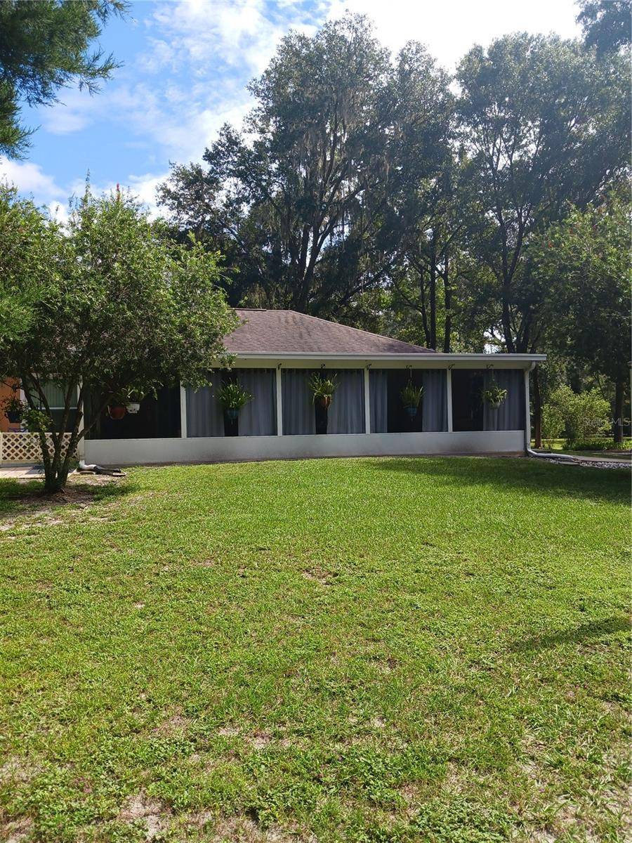 Lake Panasoffkee, FL 33538,4746 CR 300