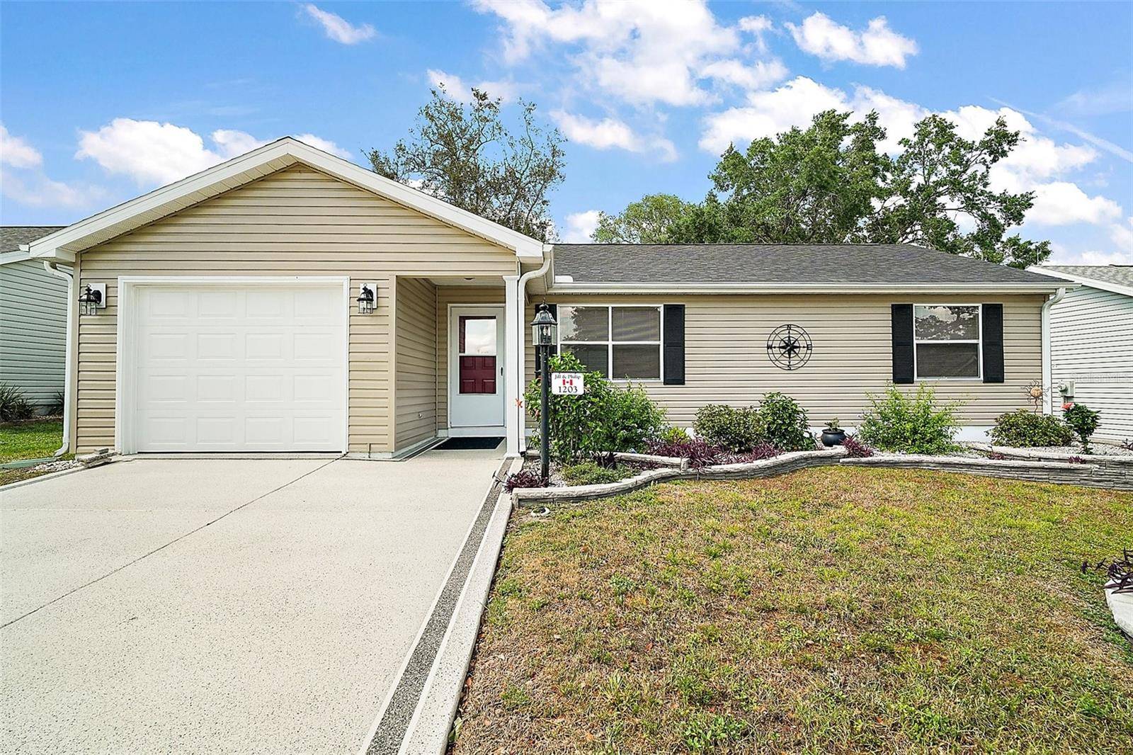 The Villages, FL 32159,1203 ZAPATA PL