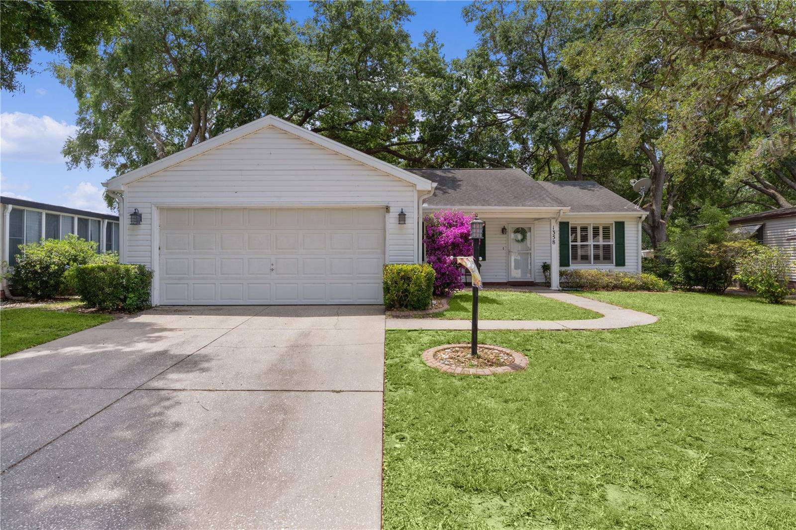 The Villages, FL 32159,1358 E SCHWARTZ BLVD