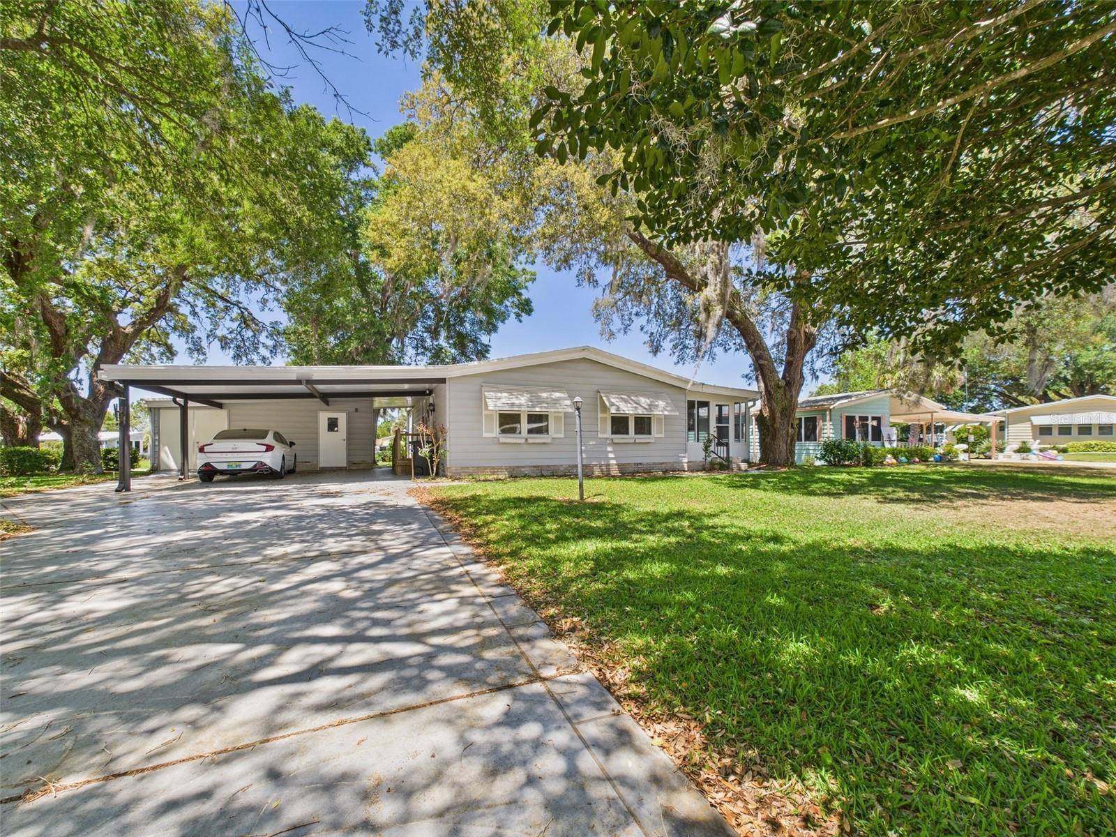 The Villages, FL 32159,715 MEGAN CIRCLE