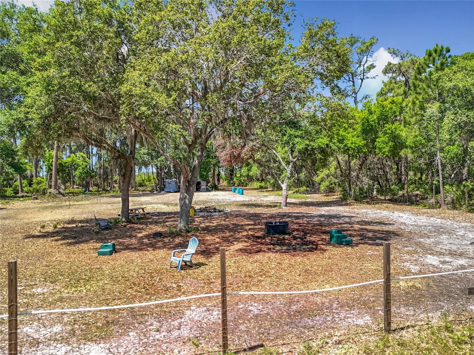 Leesburg, FL 34788,39767 CR-452