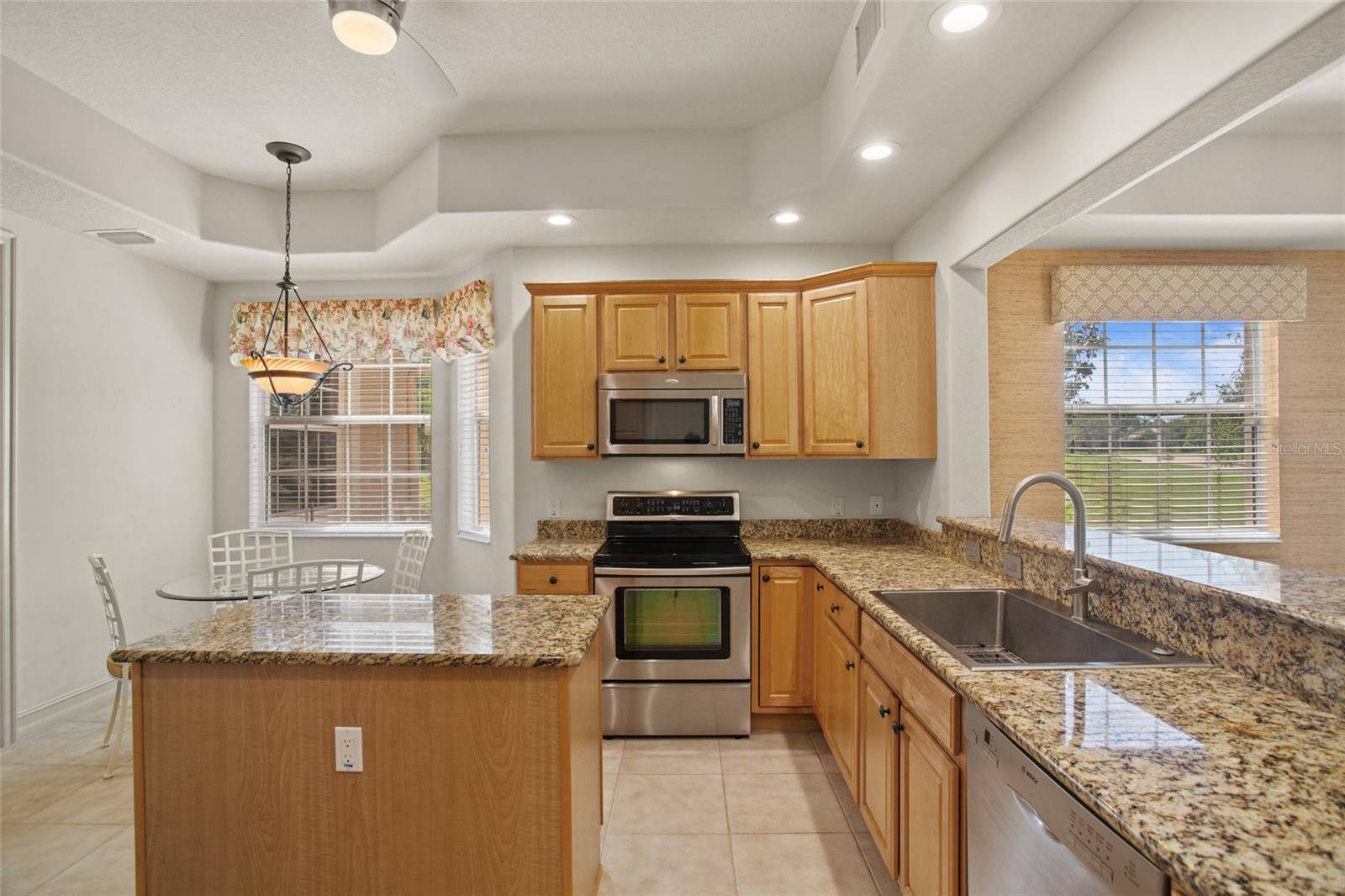Howey In The Hills, FL 34737,26207 AVENIDA LAS COLINAS #26207
