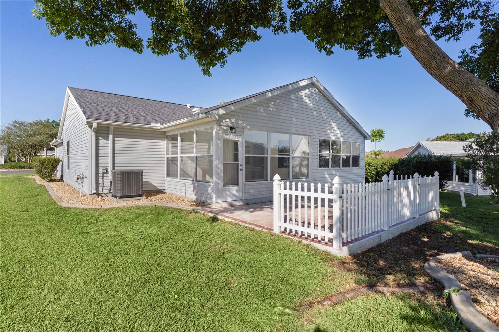 The Villages, FL 32159,909 CAJON CT