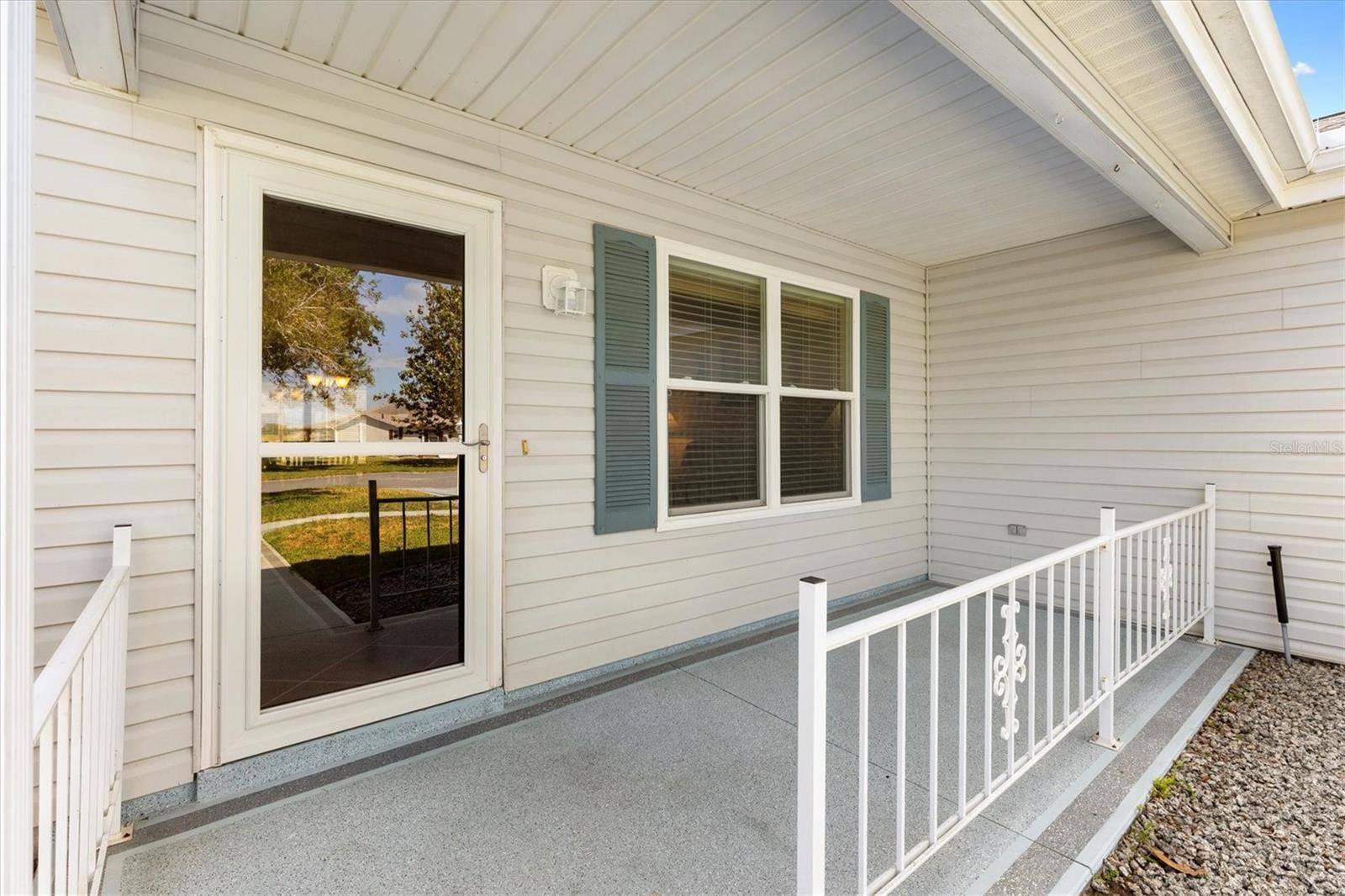 The Villages, FL 32159,917 CAMINO DEL REY DR