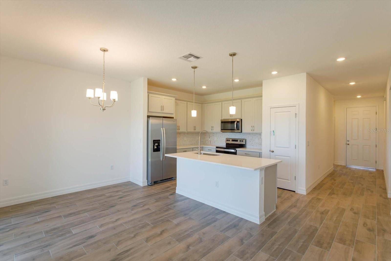 Tavares, FL 32778,2923 SUPERMARINE RD