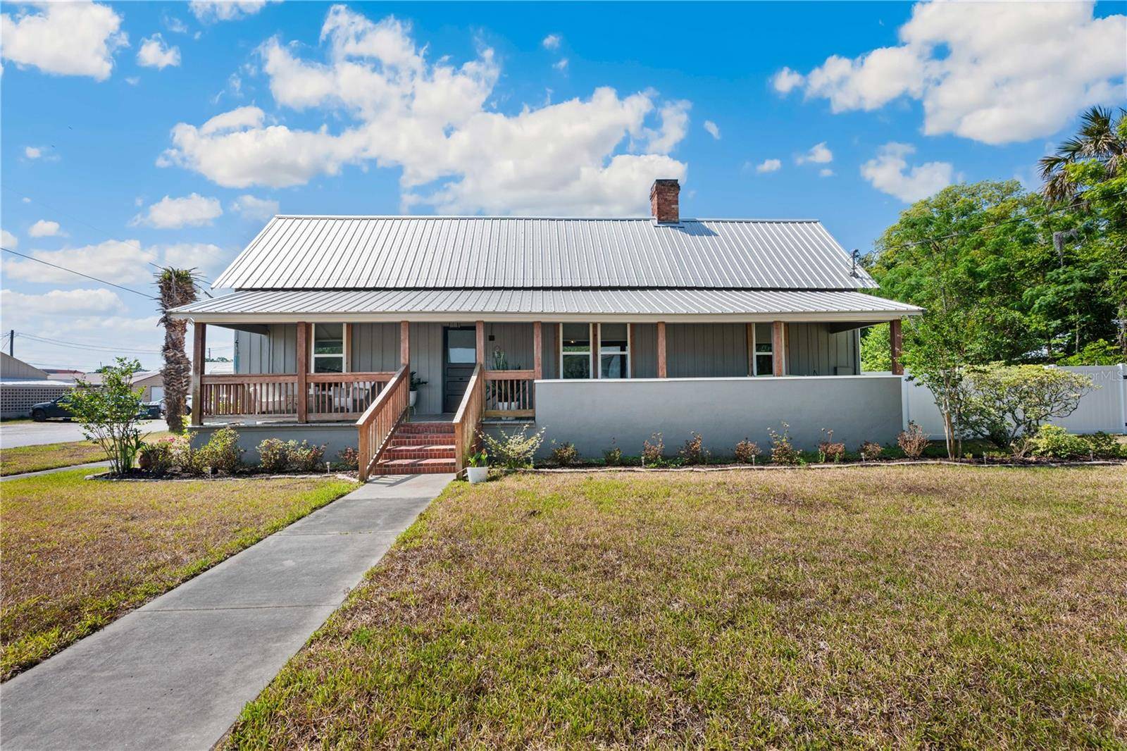 Bushnell, FL 33513,113 W NOBLE AVE