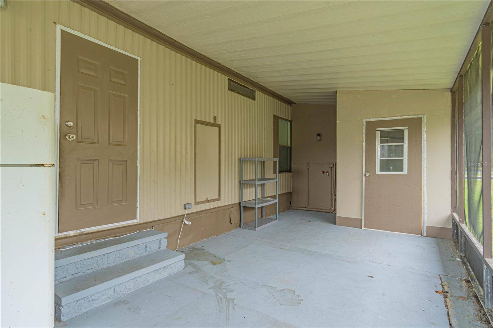 Lake Panasoffkee, FL 33538,17 CANAL CT
