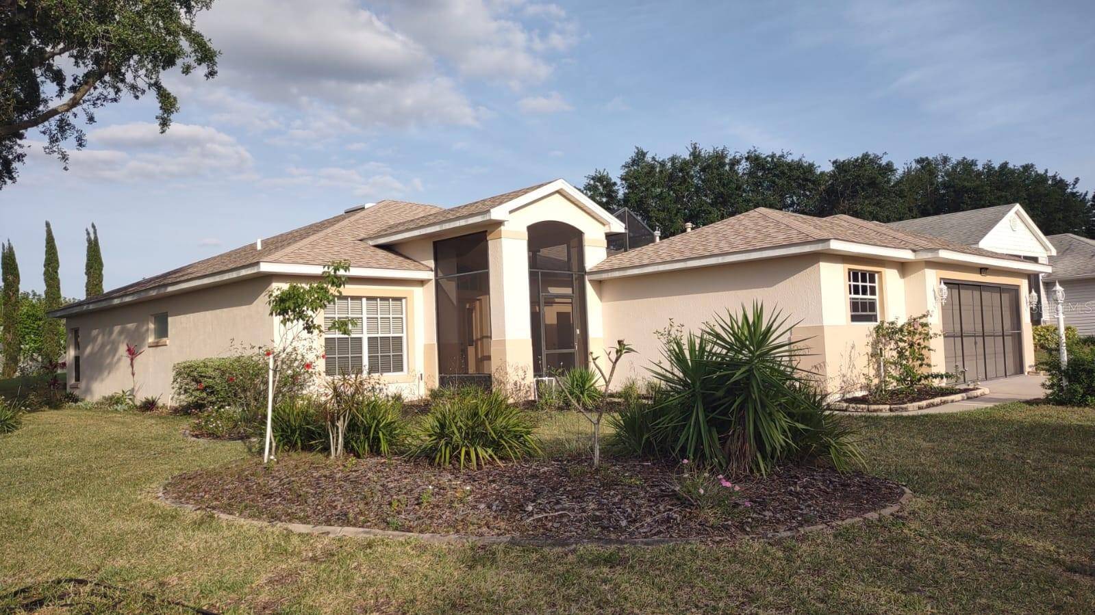 Tavares, FL 32778,5075 CHINA SEA DR