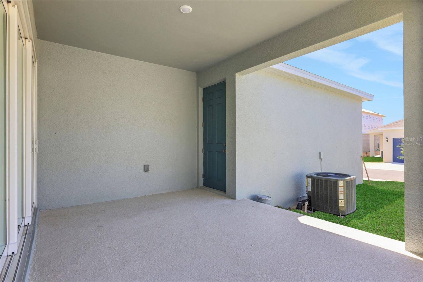 Apopka, FL 32712,5036 BLANKET FLOWER ST