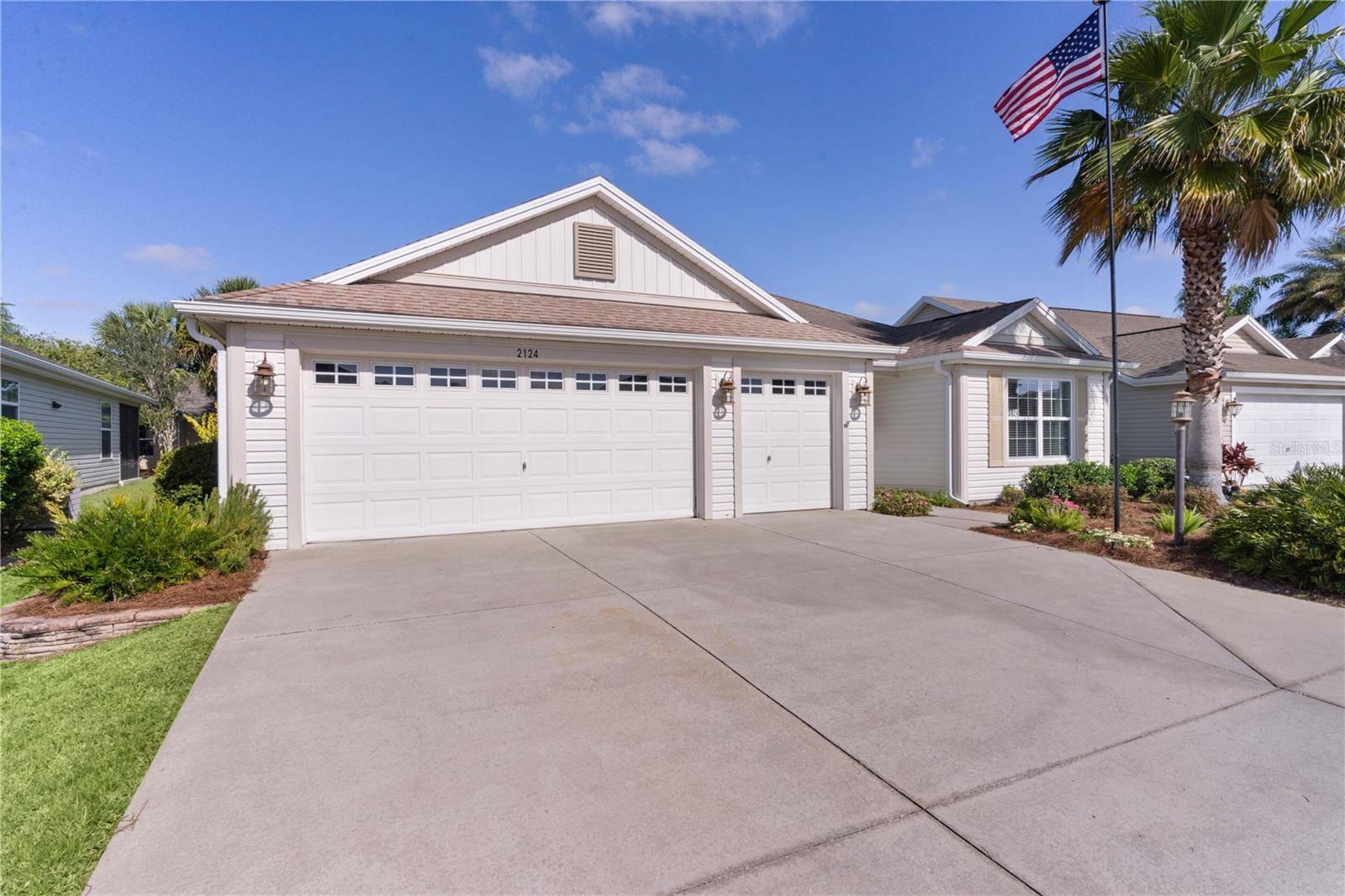 The Villages, FL 32162,2124 HAMES LN