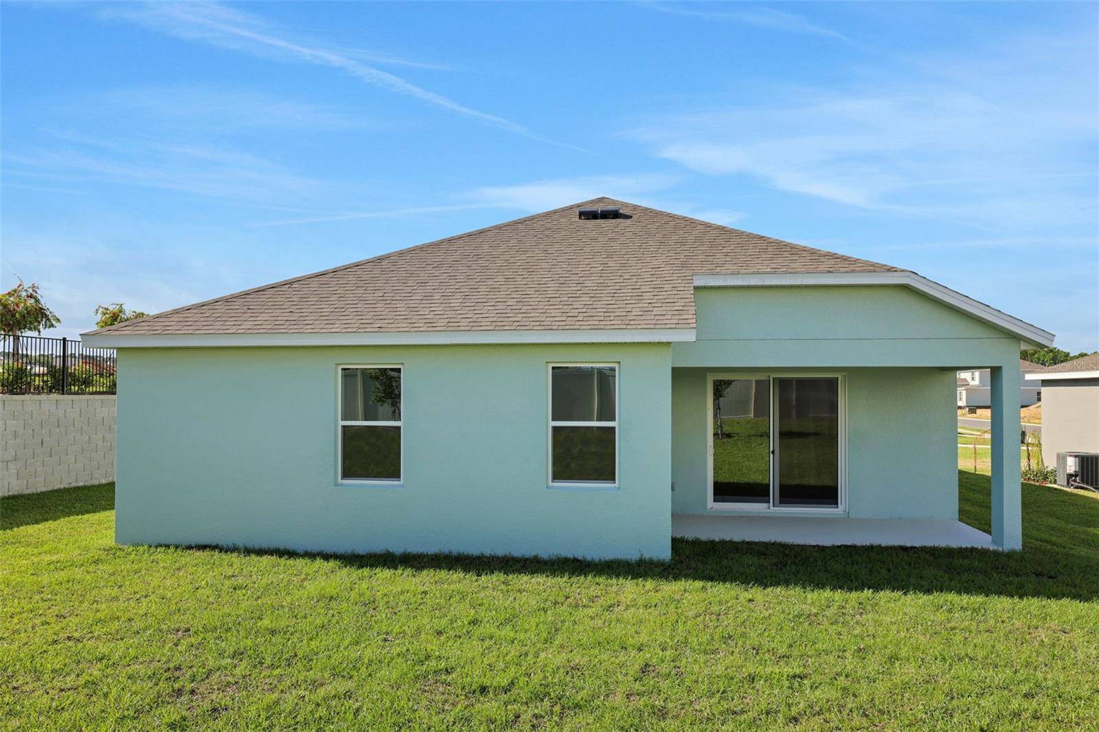 Tavares, FL 32778,2860 SUPERMARINE RD