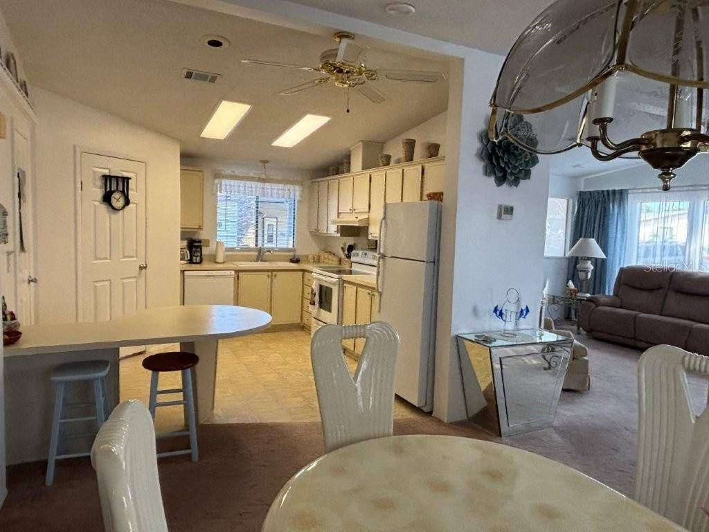Lady Lake, FL 32159,617 WEBB WAY