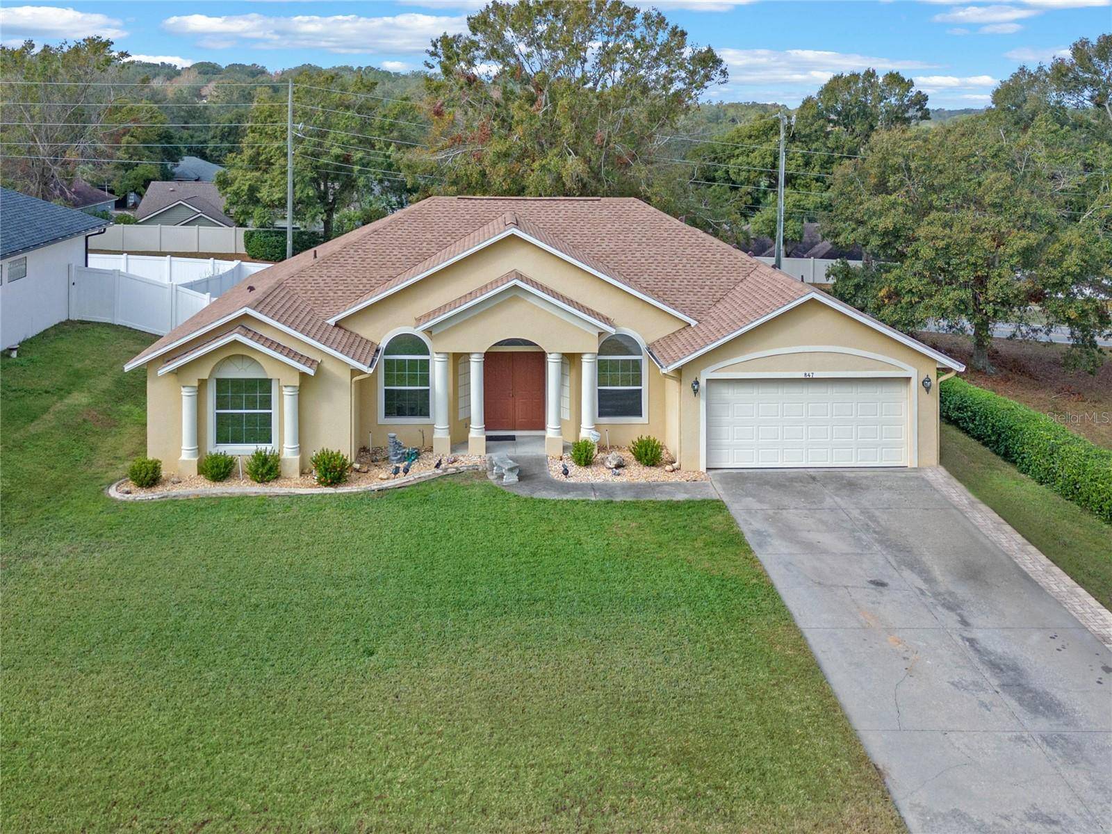 Minneola, FL 34715,847 CUMBERLAND CIR