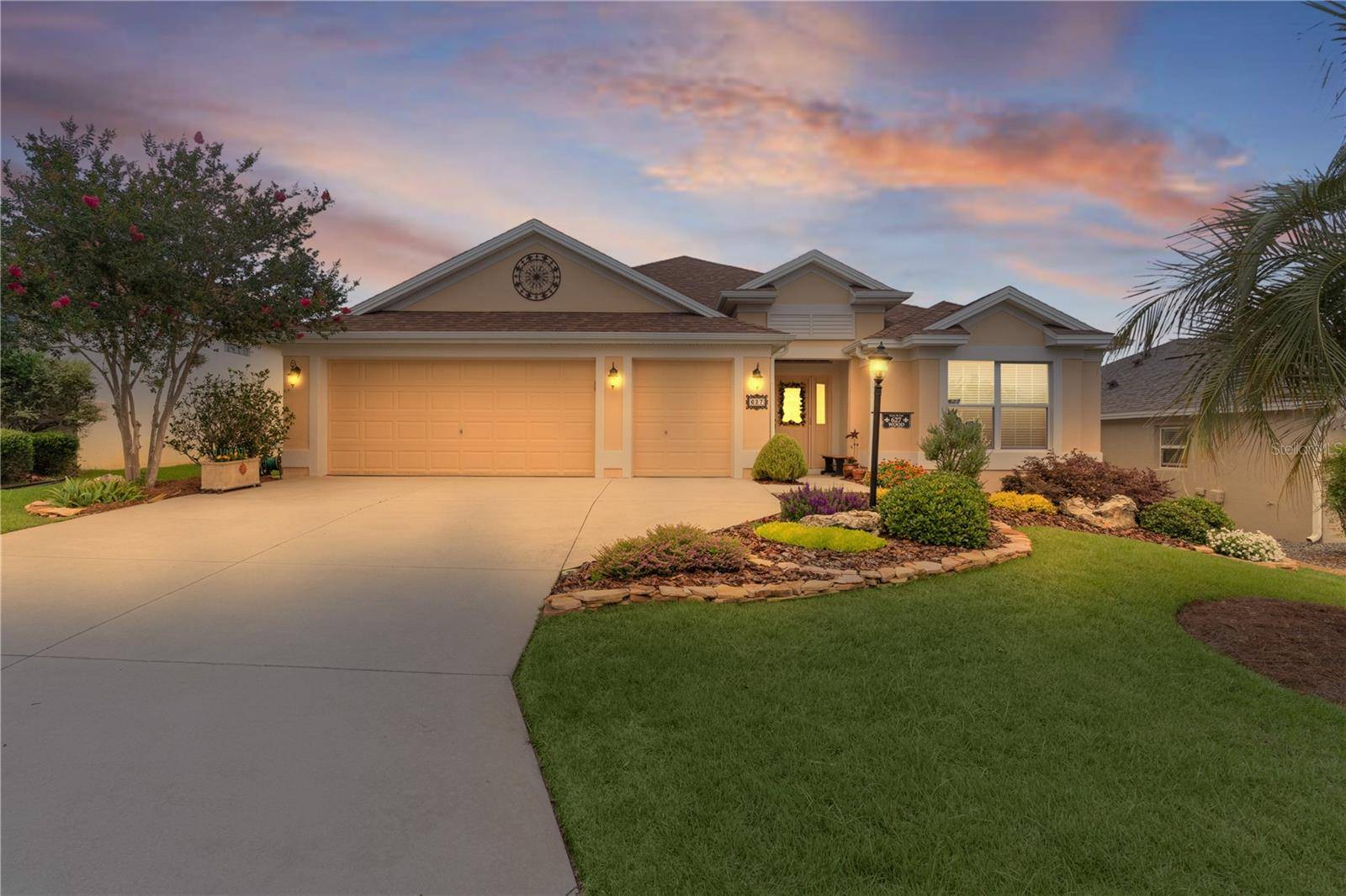 The Villages, FL 32162,627 LEEDS PL