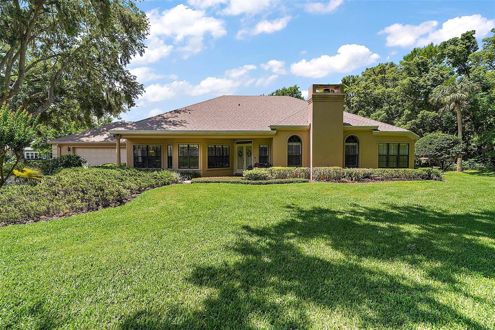 Mount Dora, FL 32757,621 HIGH POINT DR