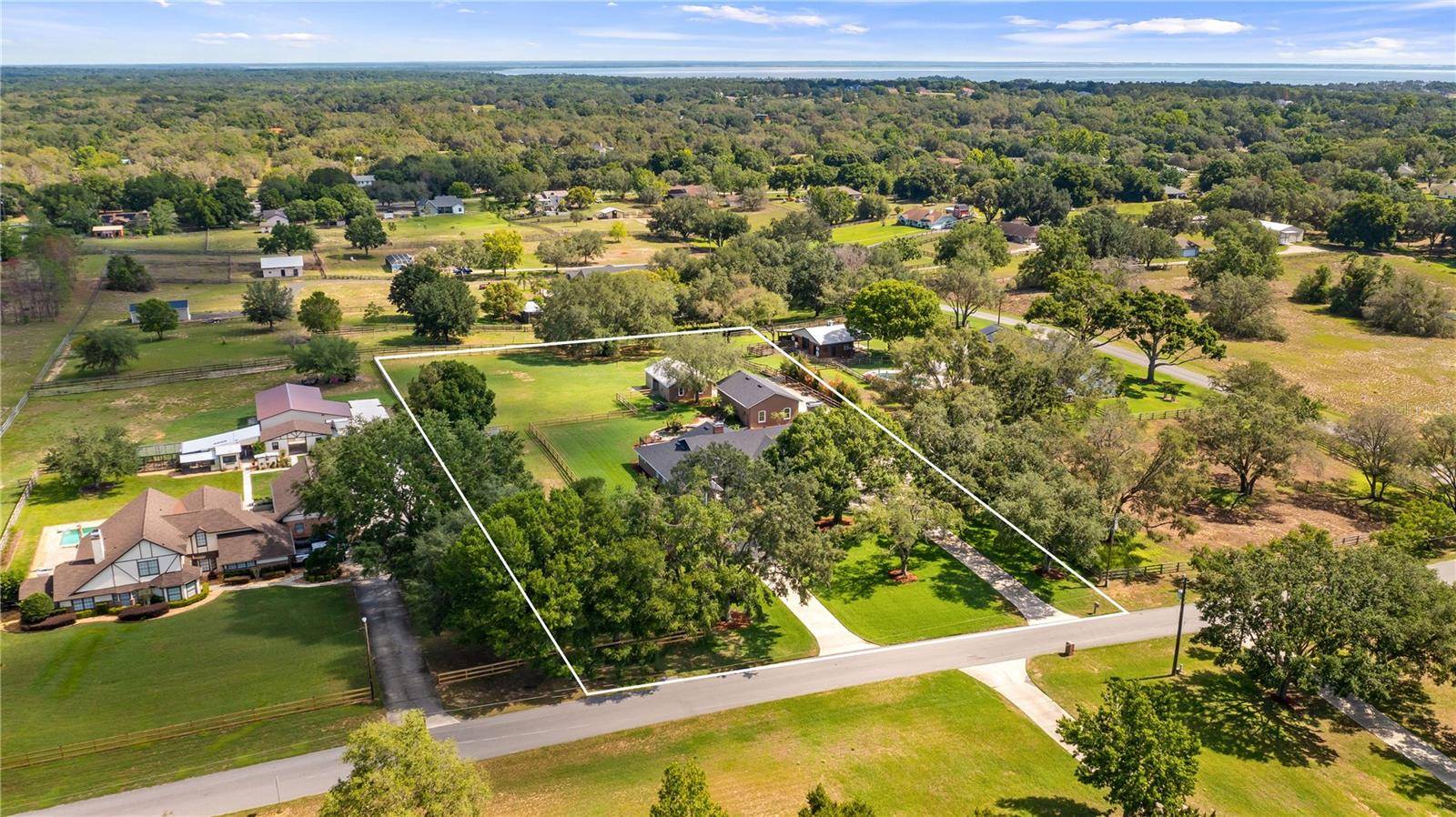 Montverde, FL 34756,15245 ARABIAN WAY