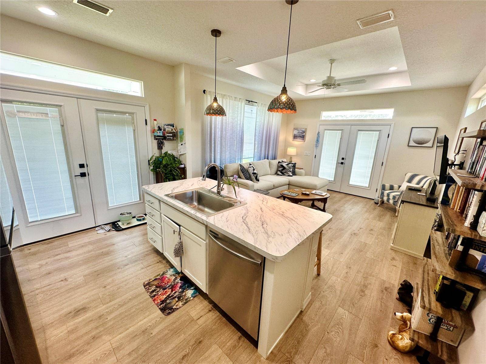 Oxford, FL 34484,12077 LAKESHORE WAY