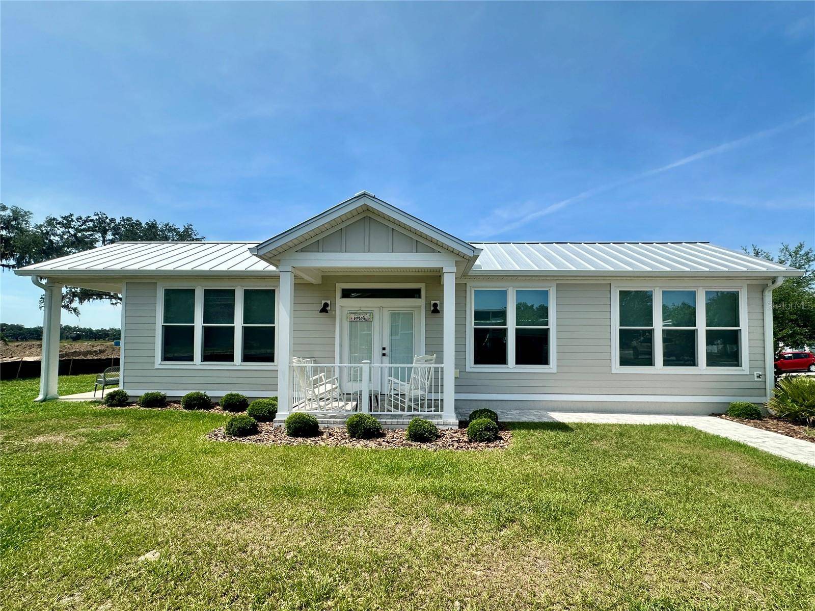 Oxford, FL 34484,12077 LAKESHORE WAY
