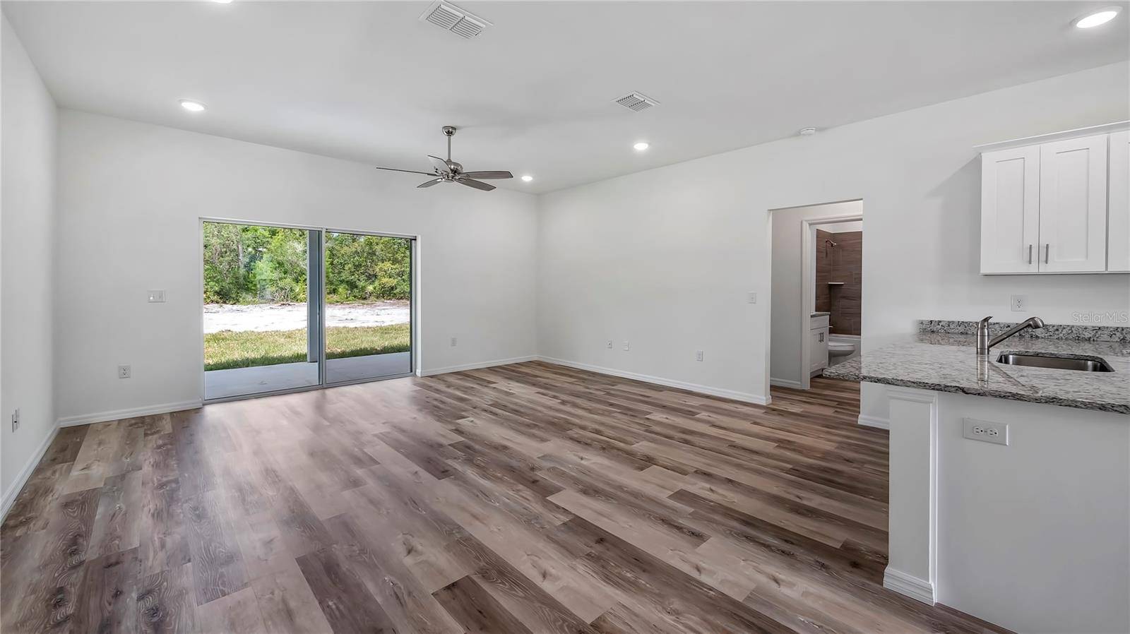 Eustis, FL 32736,41346 PERSIMMON ST