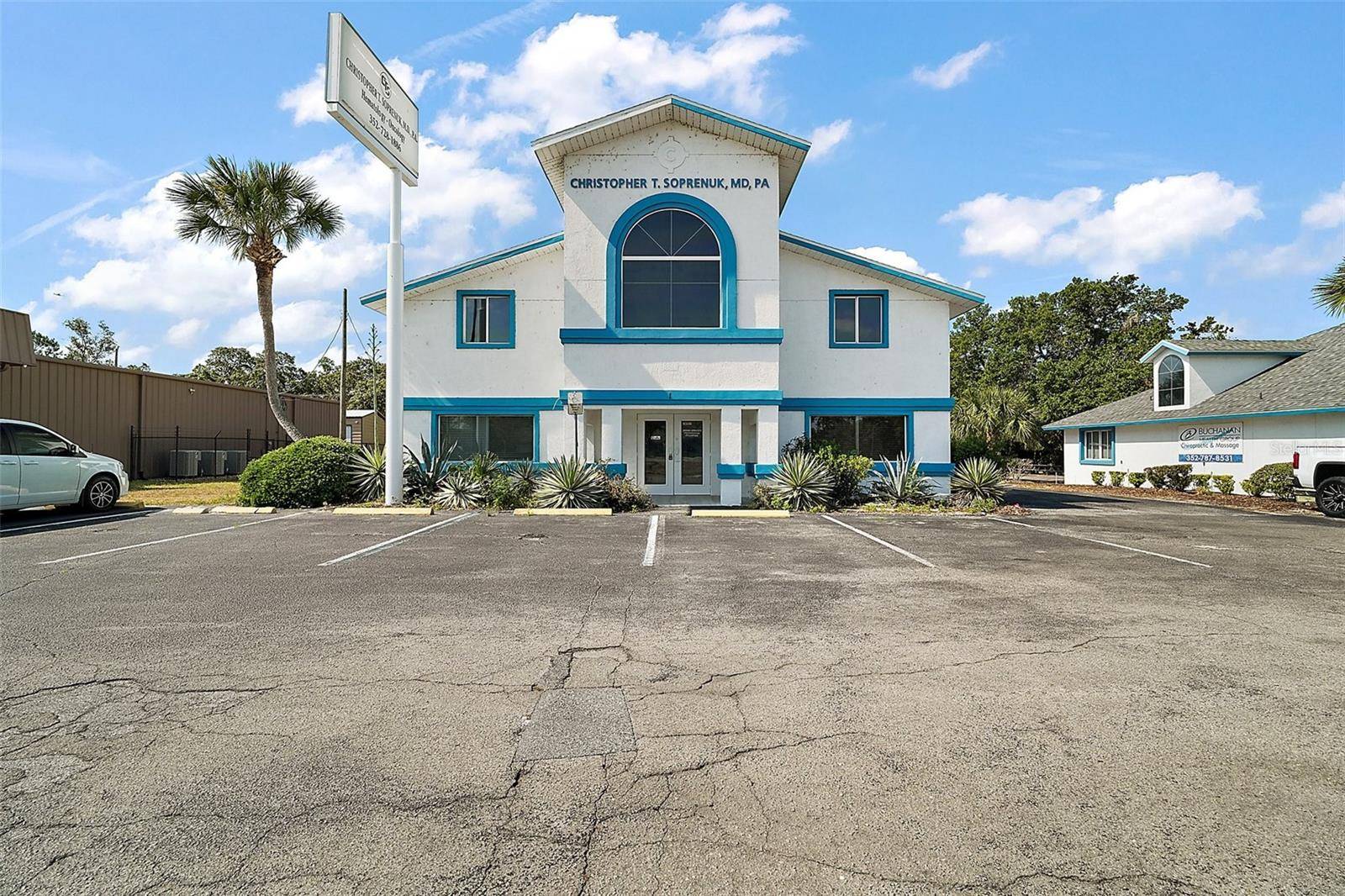 Leesburg, FL 34788,9846 US HIGHWAY 441