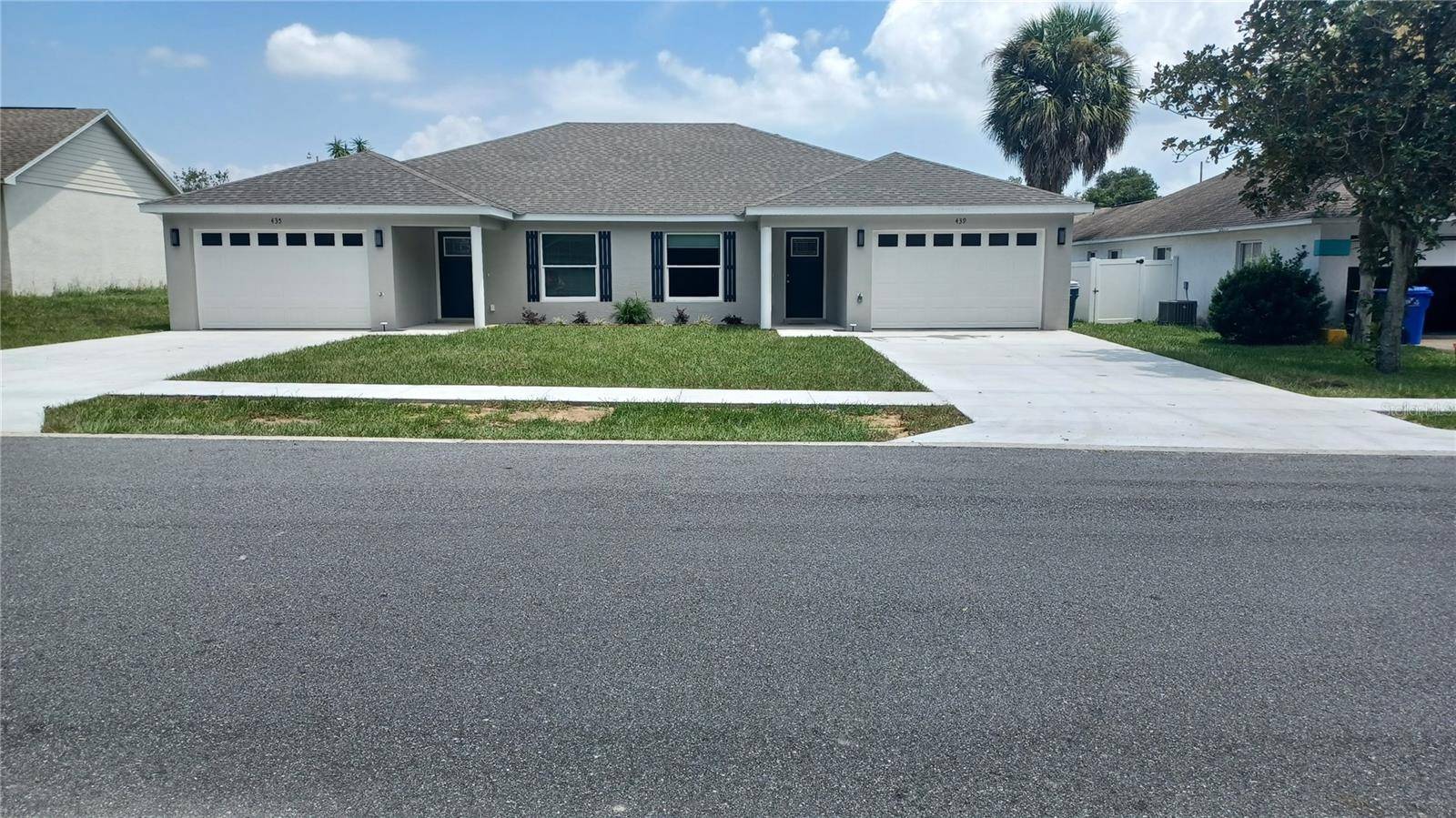 Tavares, FL 32778,435 WOODVIEW DR