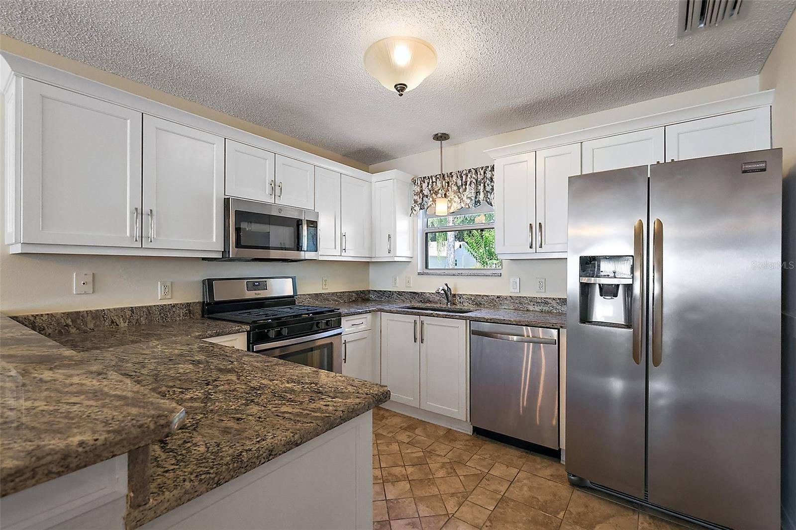 The Villages, FL 32162,851 EVELYNTON LOOP