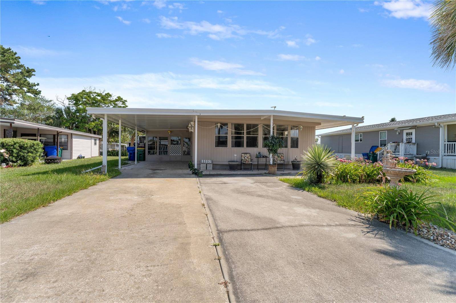 Tavares, FL 32778,1113 ELKHART CIR