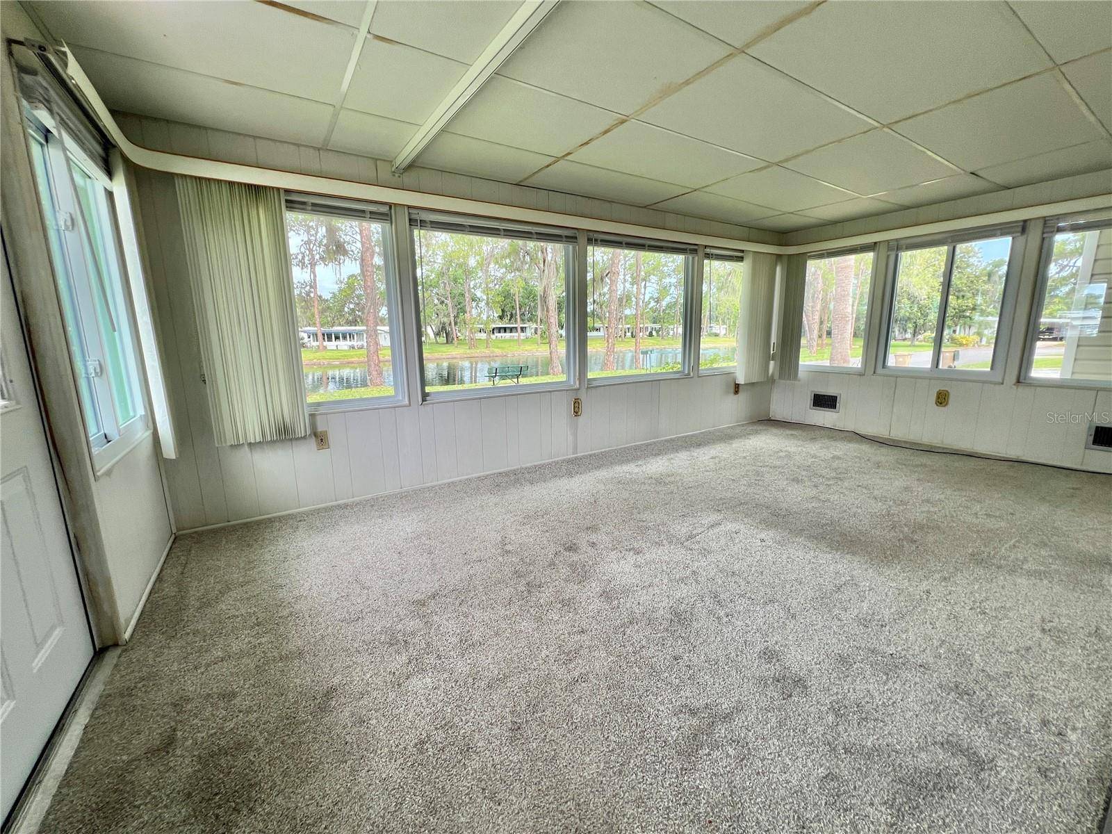 Leesburg, FL 34748,105 TEMPLE CV W