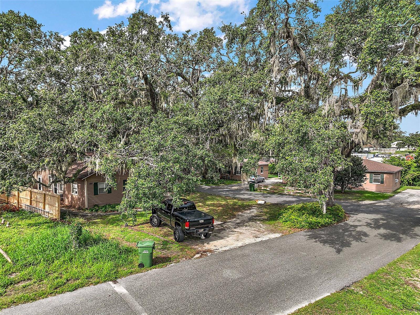 Leesburg, FL 34748,1105-1111 JOHNSON ST