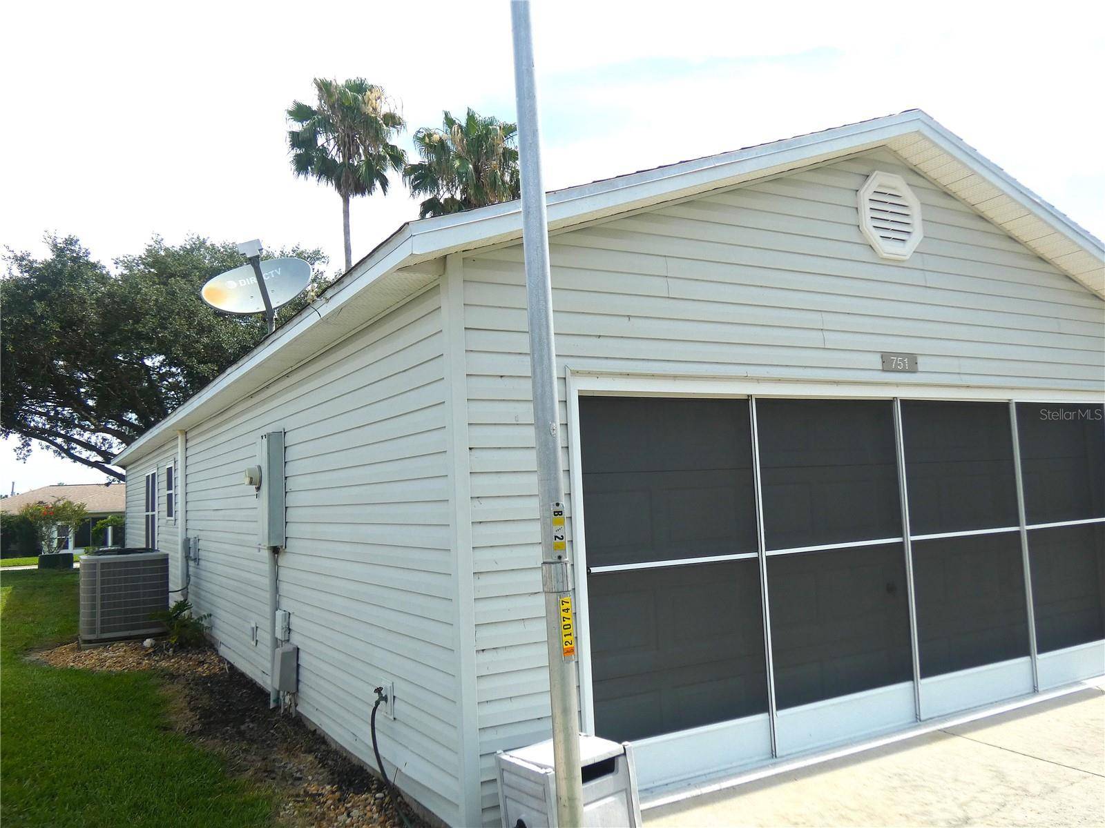 Leesburg, FL 34748,751 OLD OAKS LN