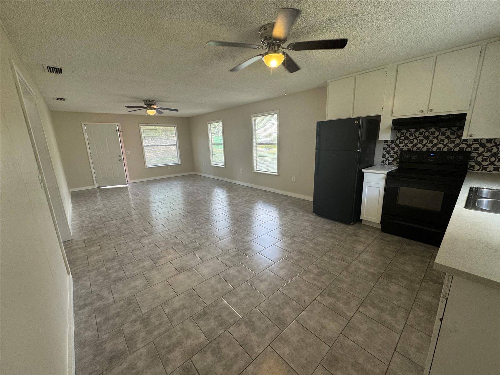 Bushnell, FL 33513,106 JASPER ST #B