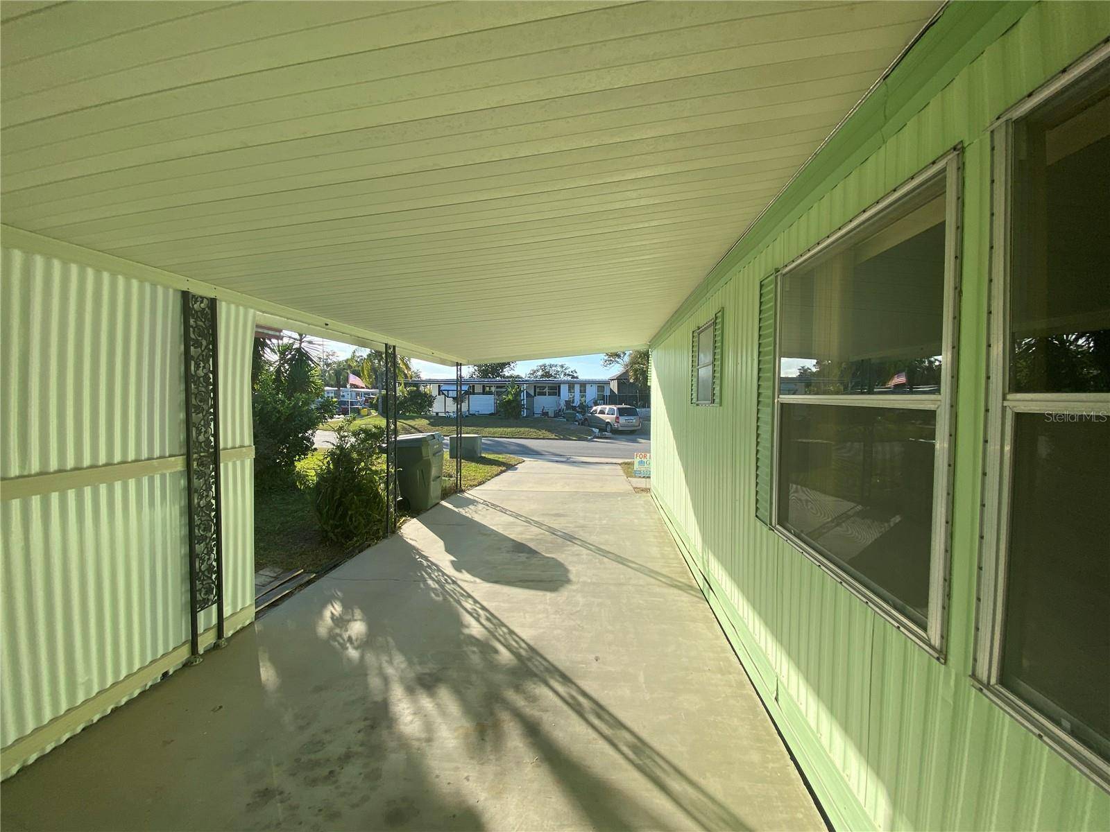 Leesburg, FL 34748,704 COACHWOOD E