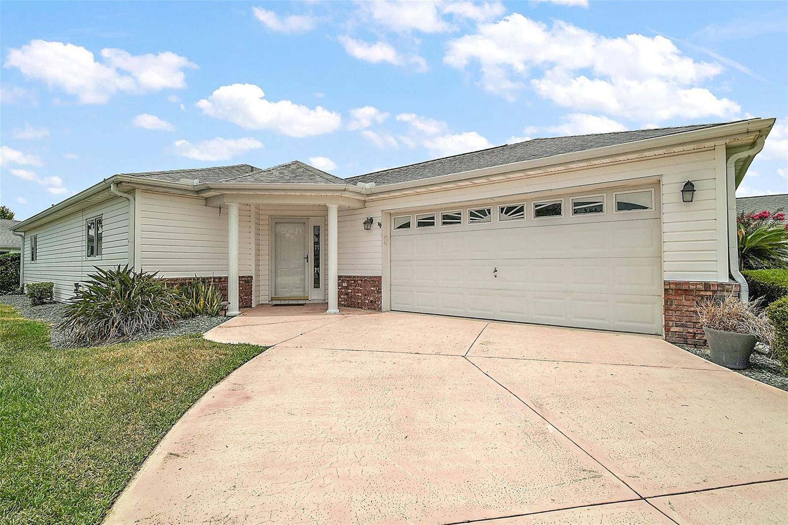 Summerfield, FL 34491,8639 SE 141ST PL