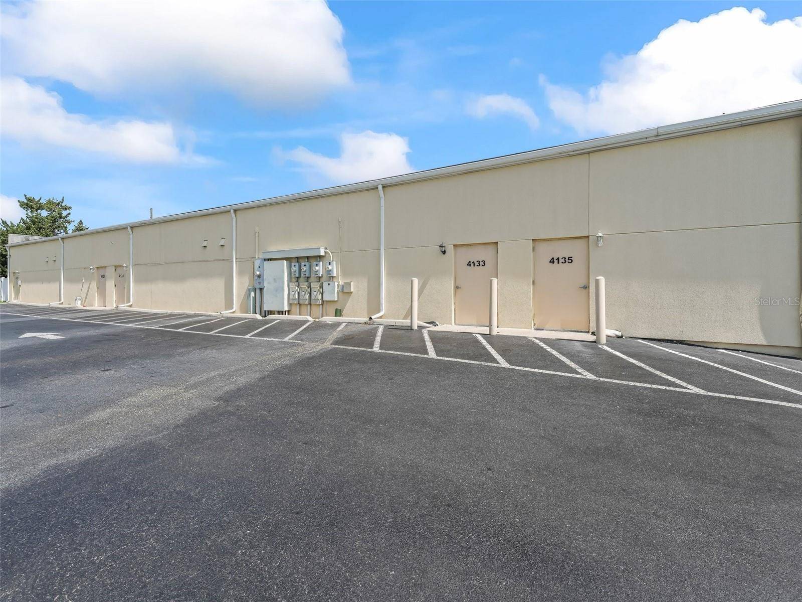Oxford, FL 34484,4131 COUNTY ROAD 106