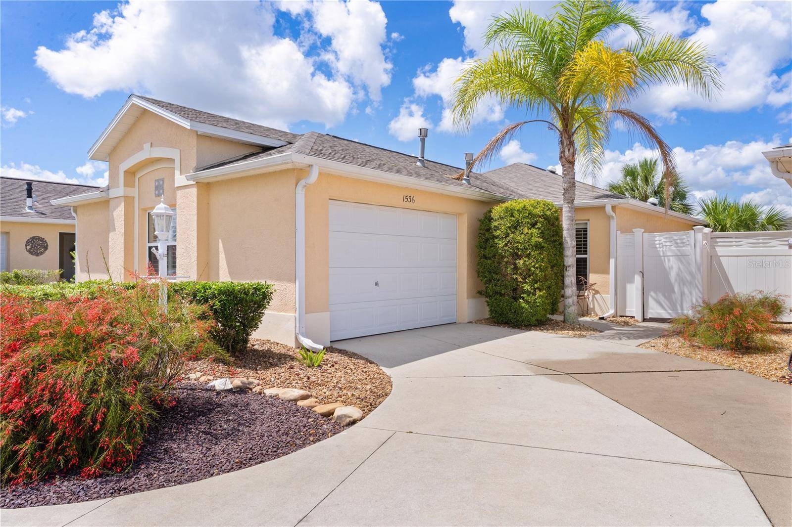 The Villages, FL 32162,1536 BARNWELL PL