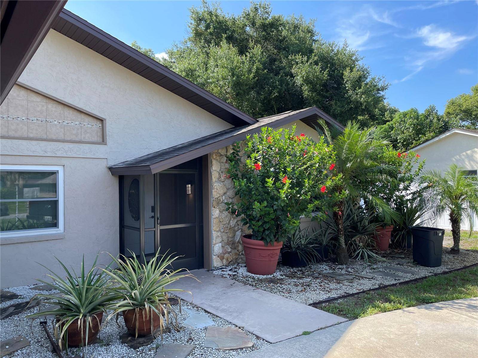 Orlando, FL 32825,721 MENDOZA DR