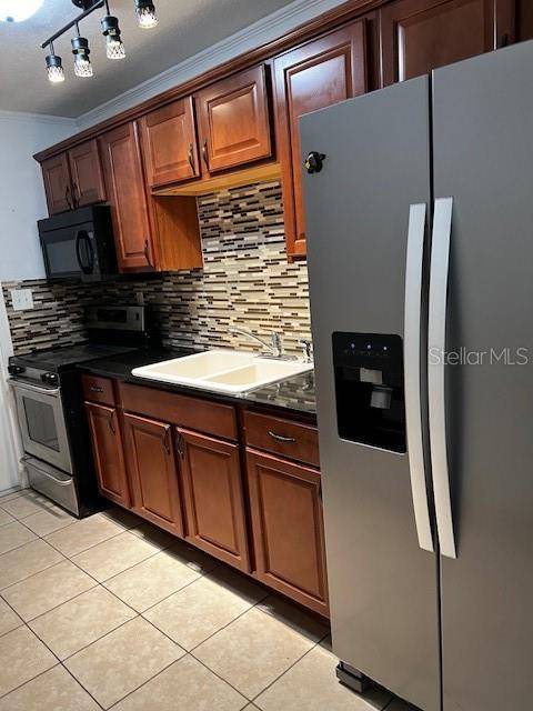 Eustis, FL 32726,197 MAE ST #C