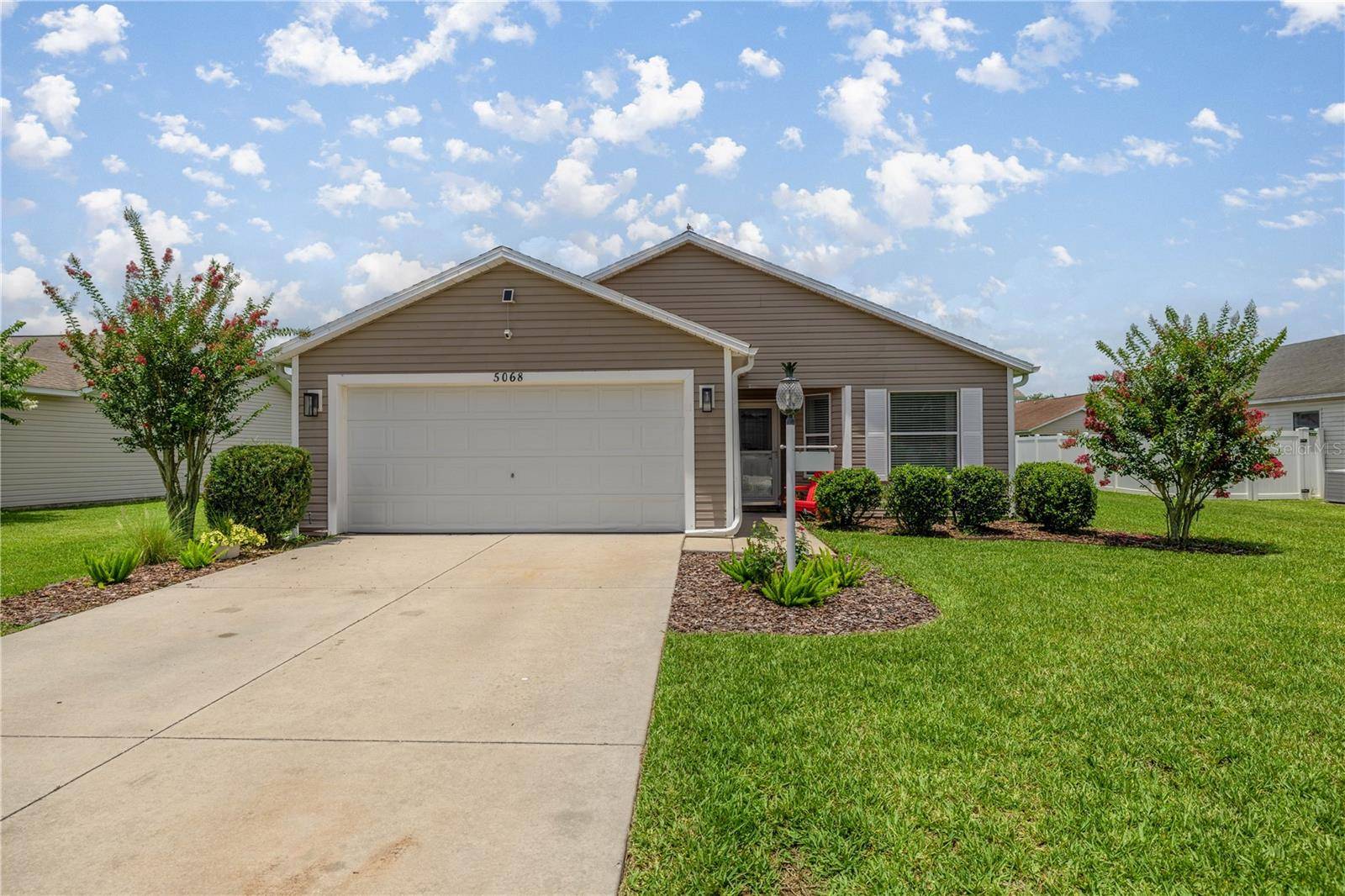 Oxford, FL 34484,5068 NE 121ST AVE