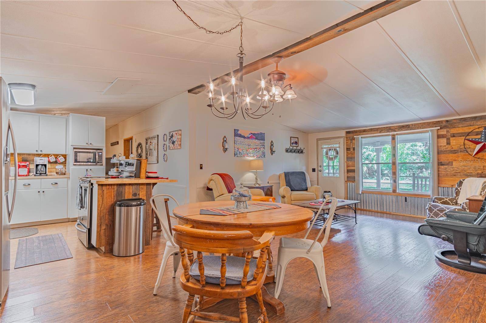 Lake Panasoffkee, FL 33538,2634 CR 416N