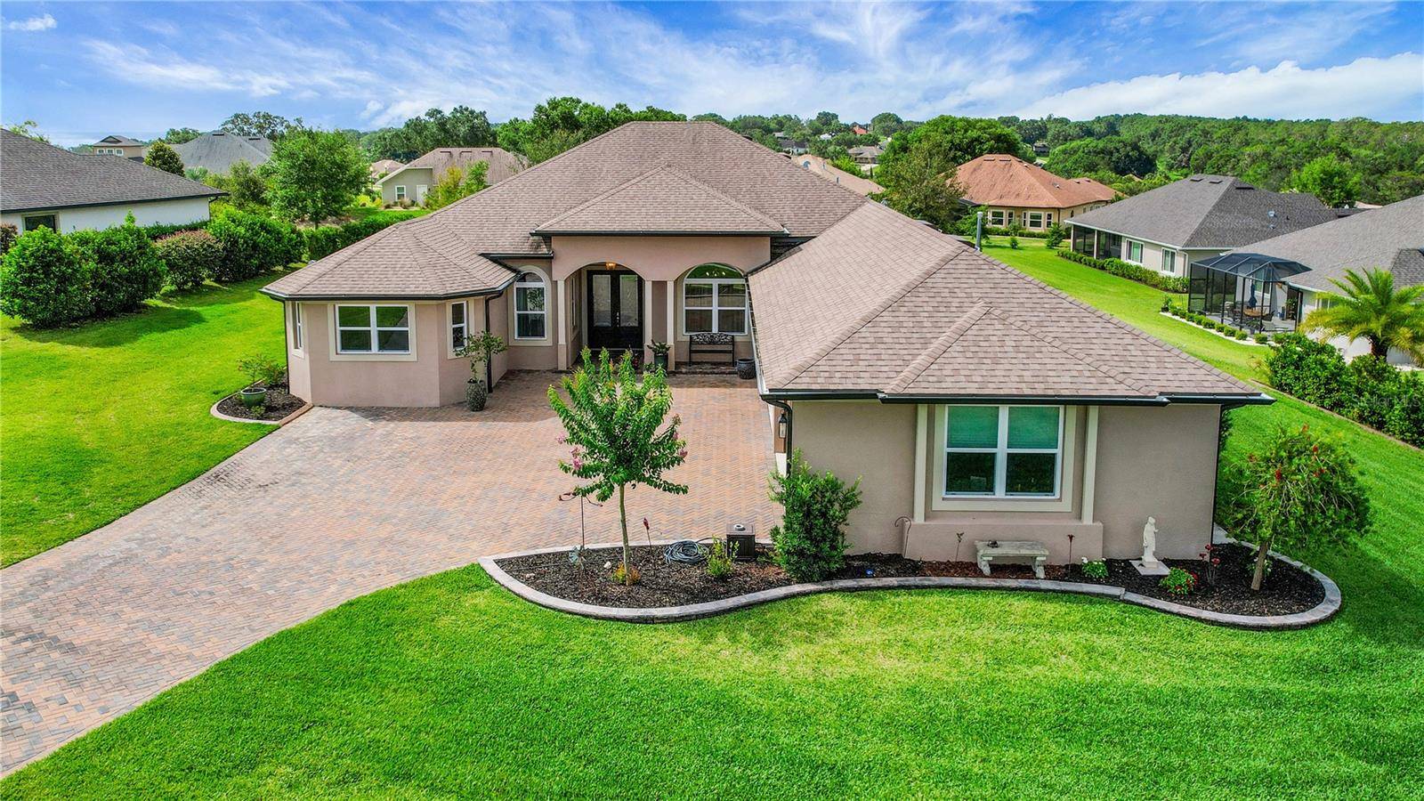 Lady Lake, FL 32159,6008 APEX WAY