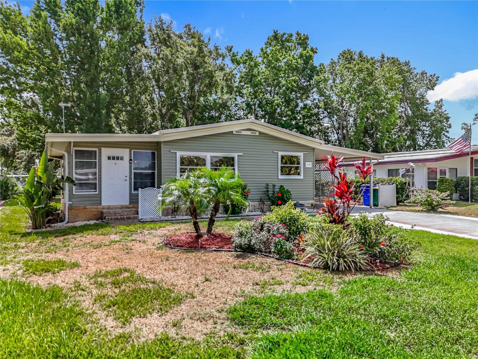 Tavares, FL 32778,1156 CAPELLA DR