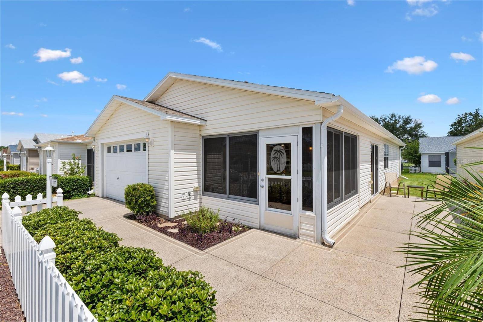 The Villages, FL 32162,2277 WHISPER ST