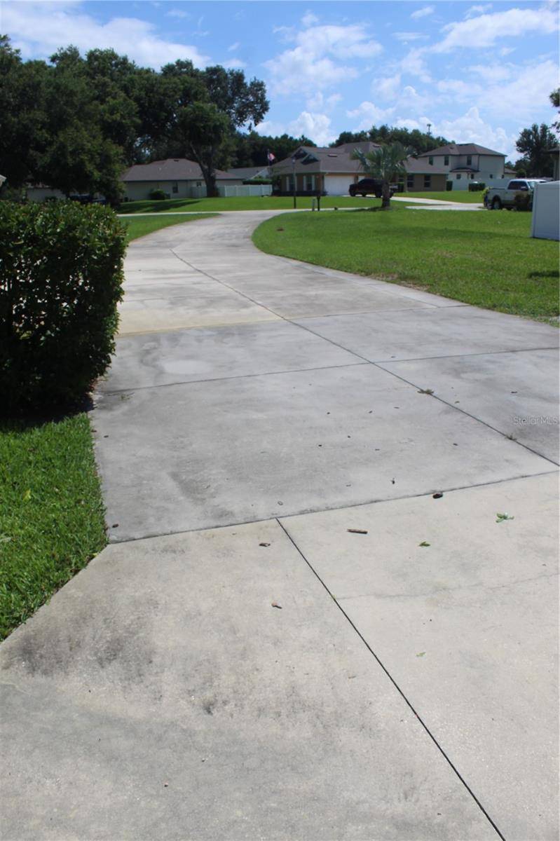 Tavares, FL 32778,31104 FAIRVISTA DR