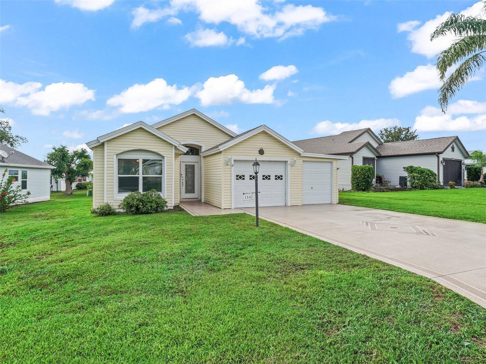 The Villages, FL 32159,1142 W BOONE CT