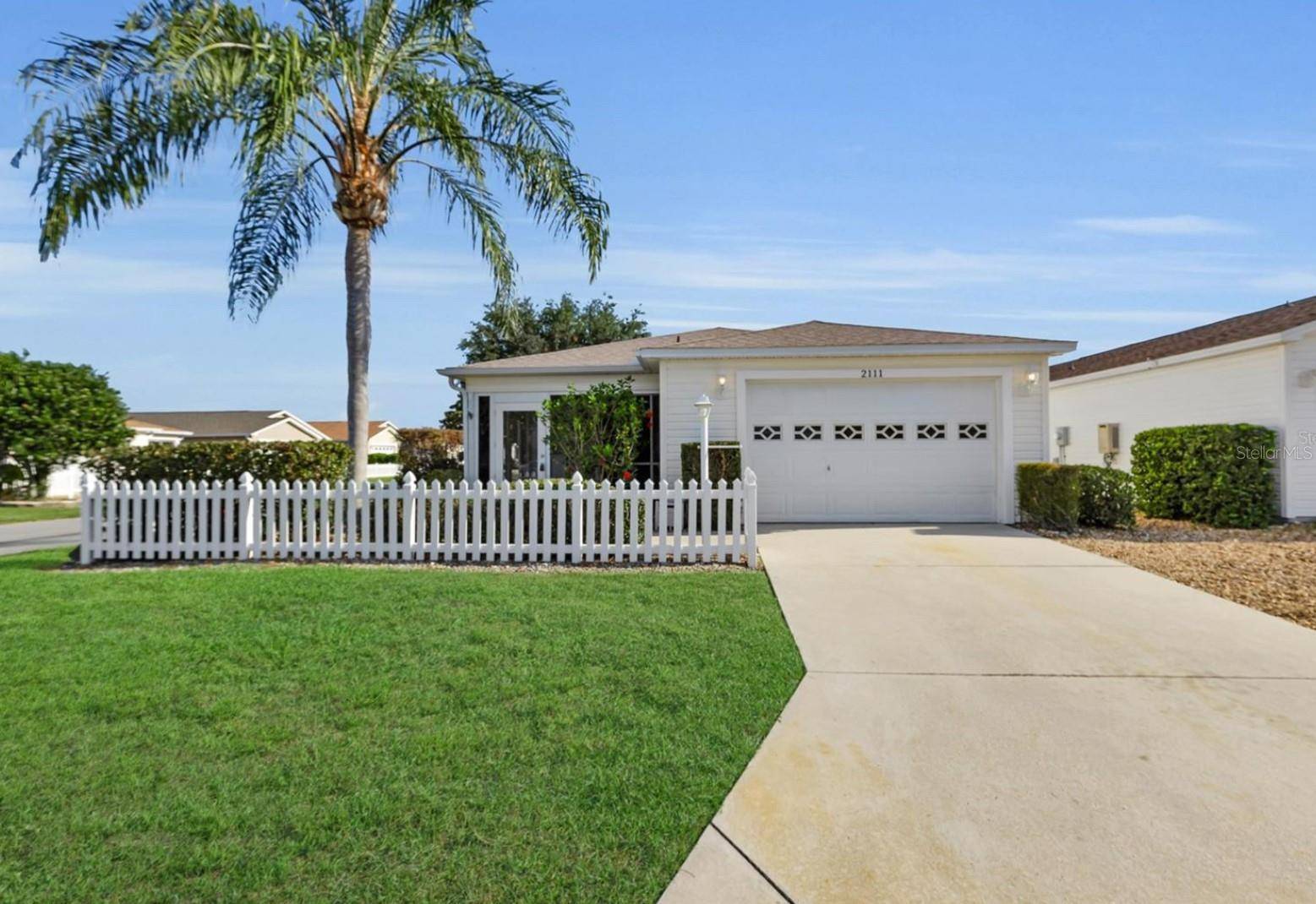 The Villages, FL 32162,2111 THORNTON TER