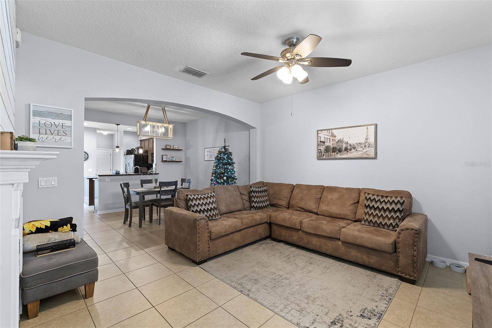 Groveland, FL 34736,520 RAINBOW SPRINGS LOOP