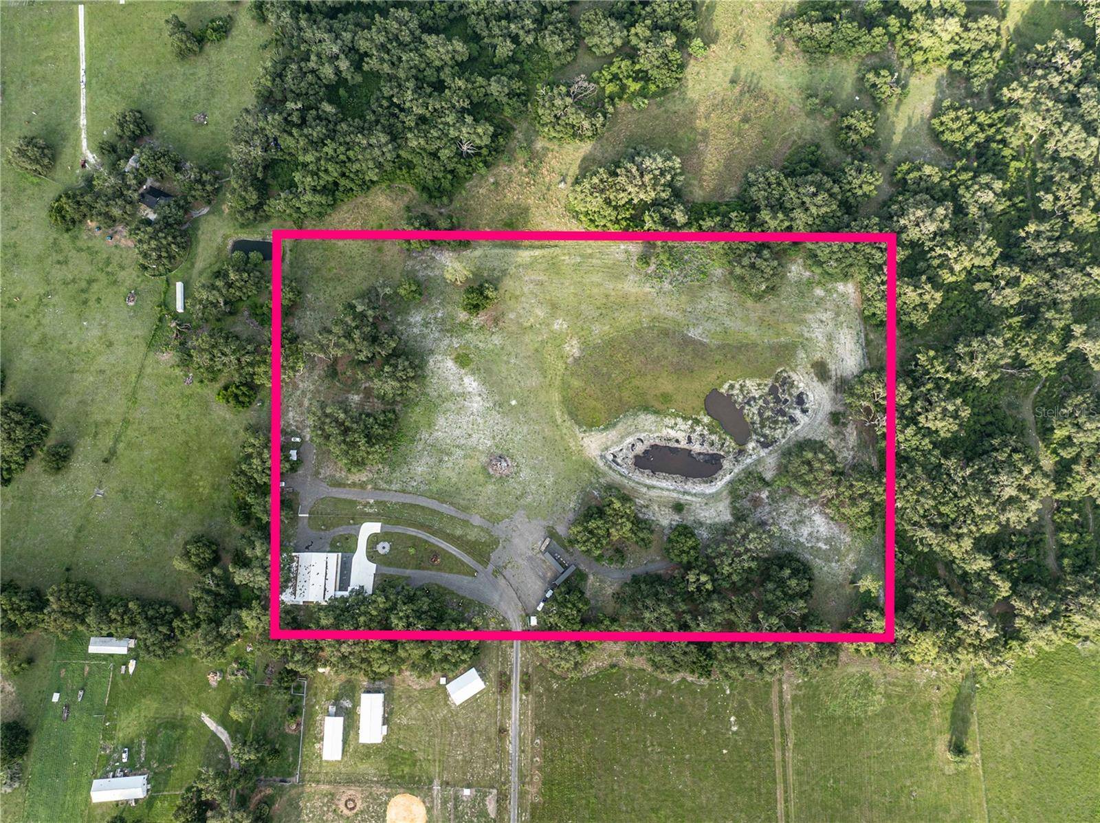 Webster, FL 33597,12523 CR 721
