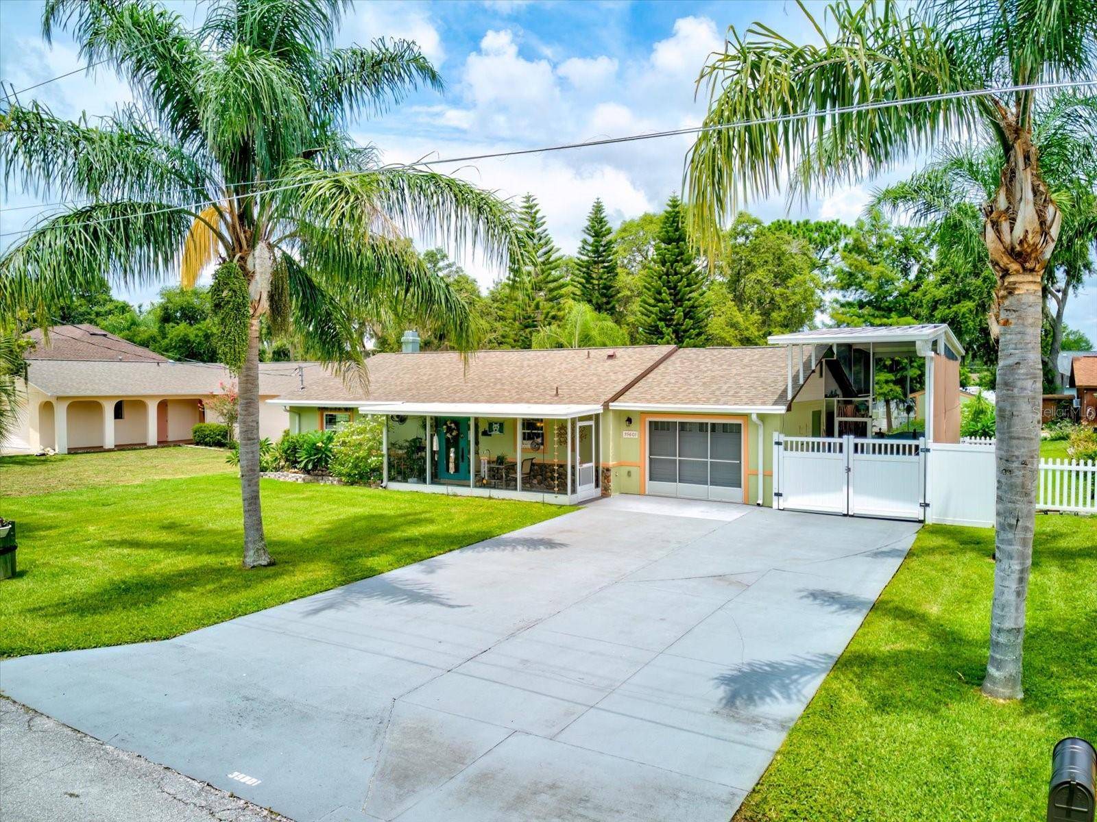 Leesburg, FL 34788,35601 CALLA CT