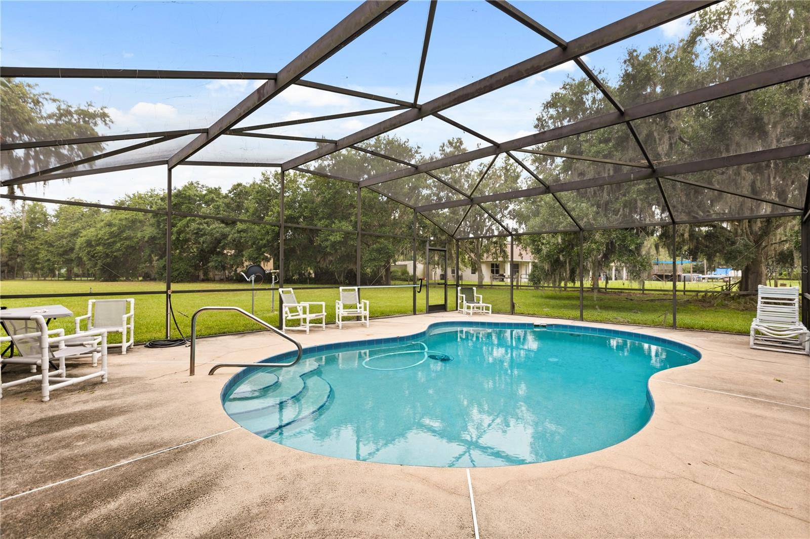 Groveland, FL 34736,410 CATHERINE LN