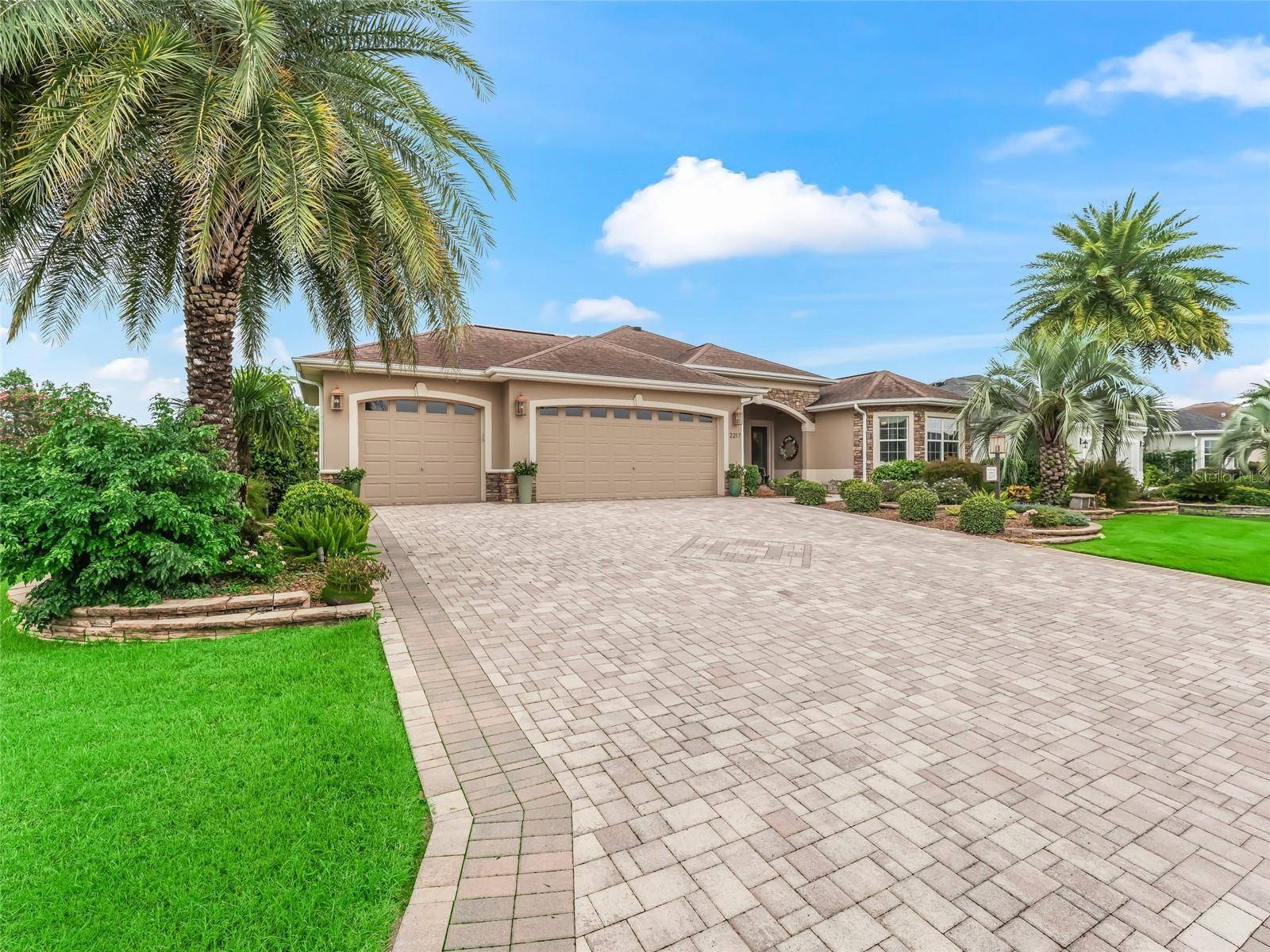 The Villages, FL 32163,2217 ISLEWORTH CIR
